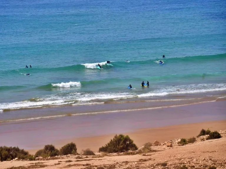 Group surfing course at the Mysterie Morocco surf spot